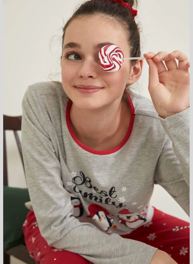 ديفاكتو New Year Themed Long Sleeve Pyjama Set
