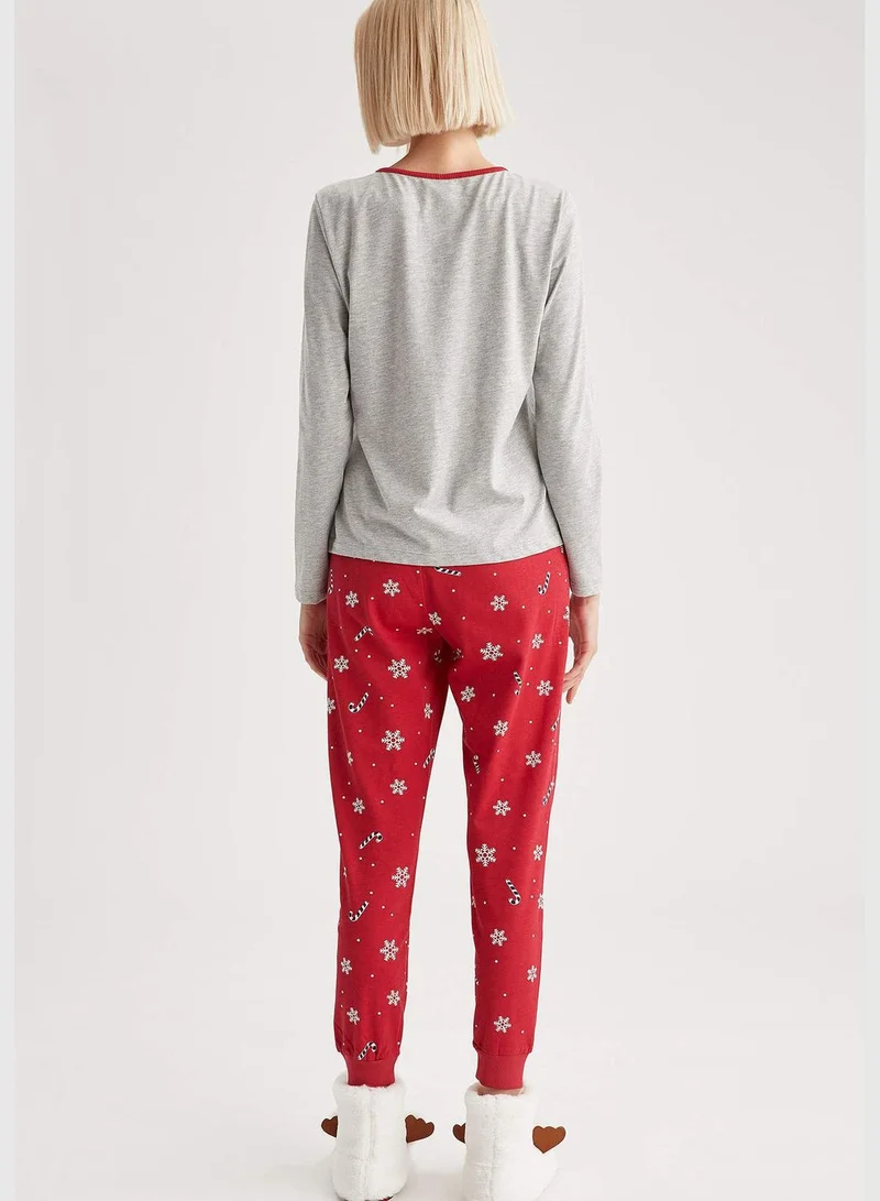 ديفاكتو New Year Themed Long Sleeve Pyjama Set