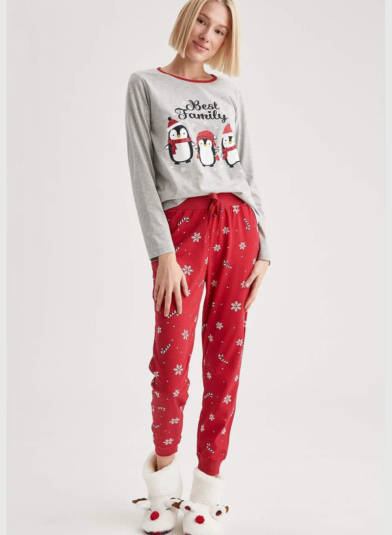 ديفاكتو New Year Themed Long Sleeve Pyjama Set