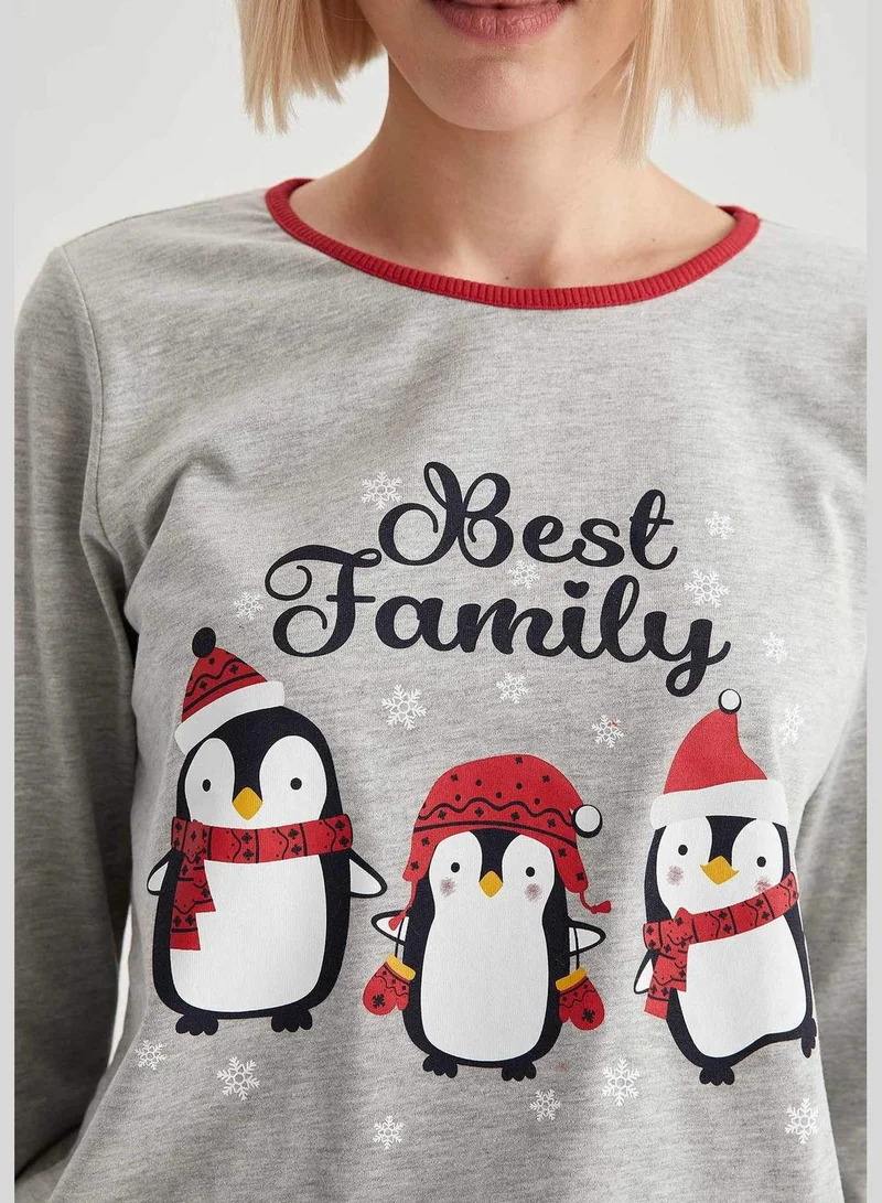 ديفاكتو New Year Themed Long Sleeve Pyjama Set
