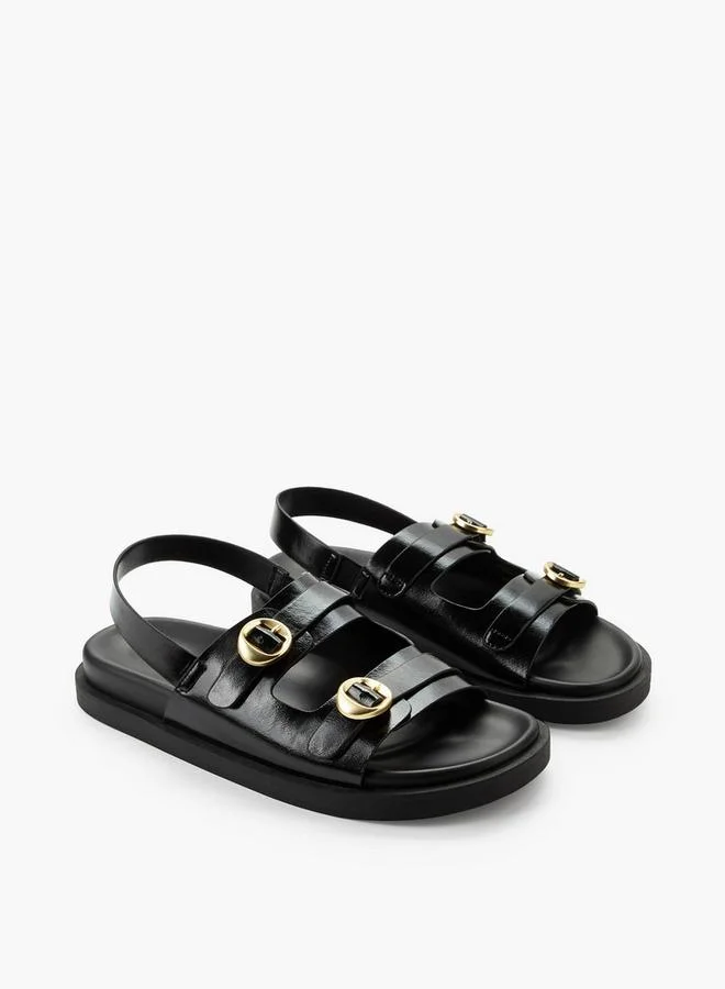 فلورا بيلا من شو إكسبرس Women Buckle Detail Sandals