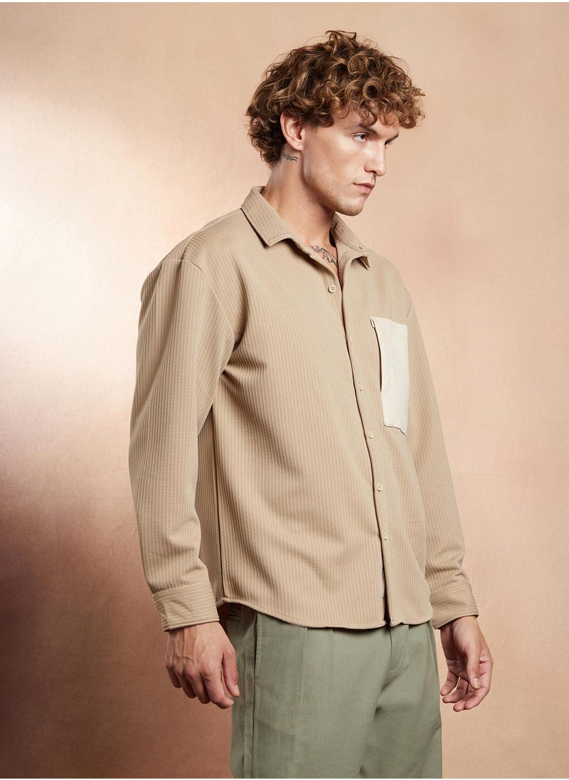 Campus Sutra Campus Sutra Men's Ecru Beige Block-Patch Oversized Shirt For Casual Wear | Spread Collar | Long Regular Sleeves | Button Closure | Oversized Shirt Crafted With Comfort Fit For Everyday Wear  - Image 3