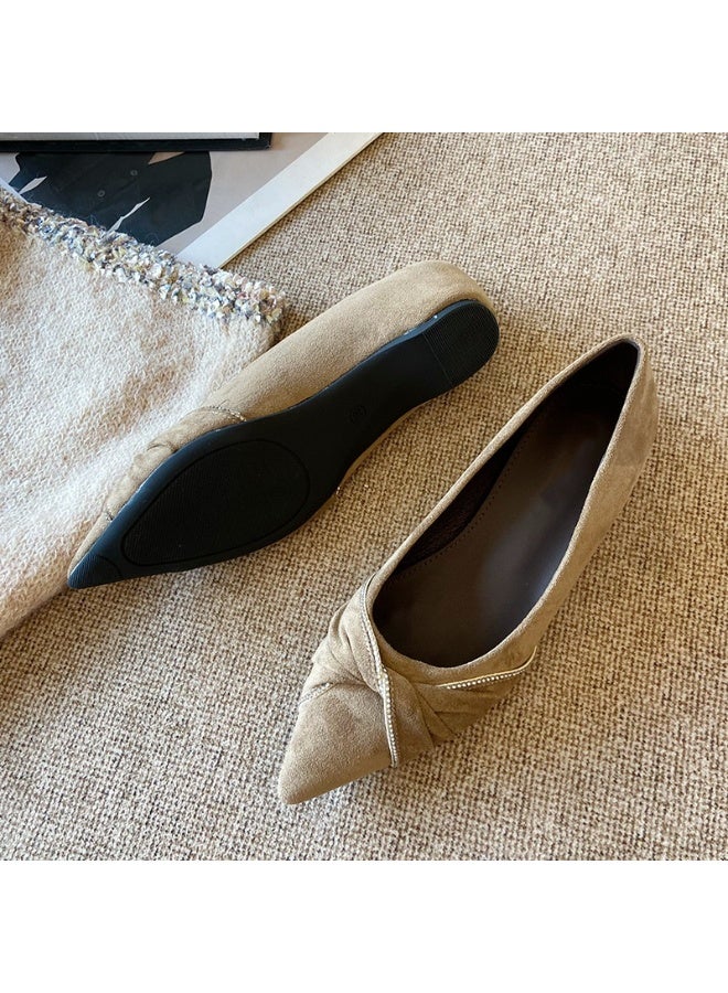 Shougu New Style Low Heel Single Shoe With Pointed Toe - Image 1