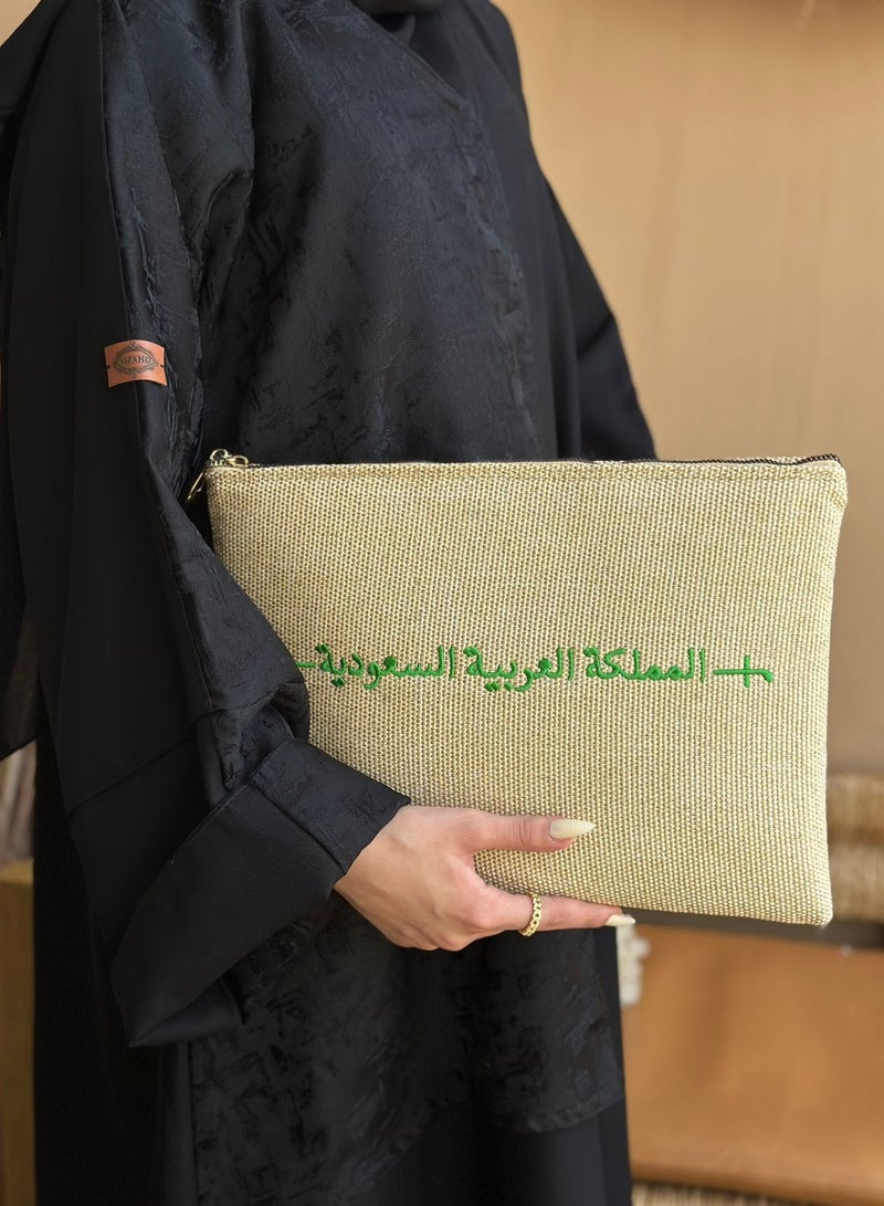 The Kingdom of Saudi Arabia pouch is suitable for iPad and books with an exclusive and luxurious design - Image 1