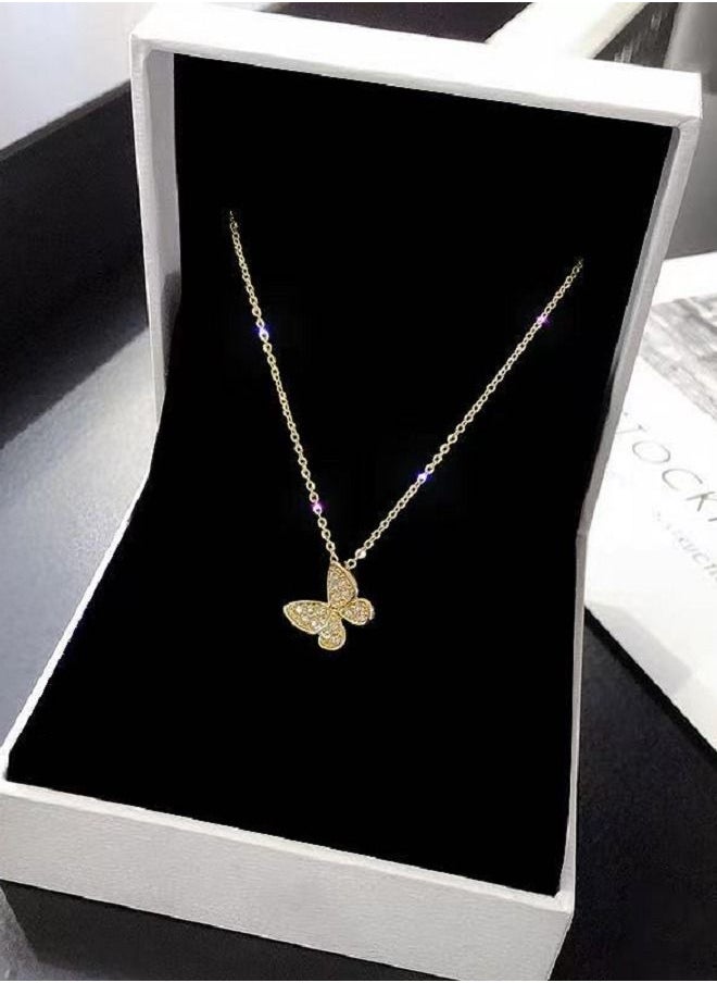 General Clavicle chain necklace with mini butterfly pendant  - Image 2