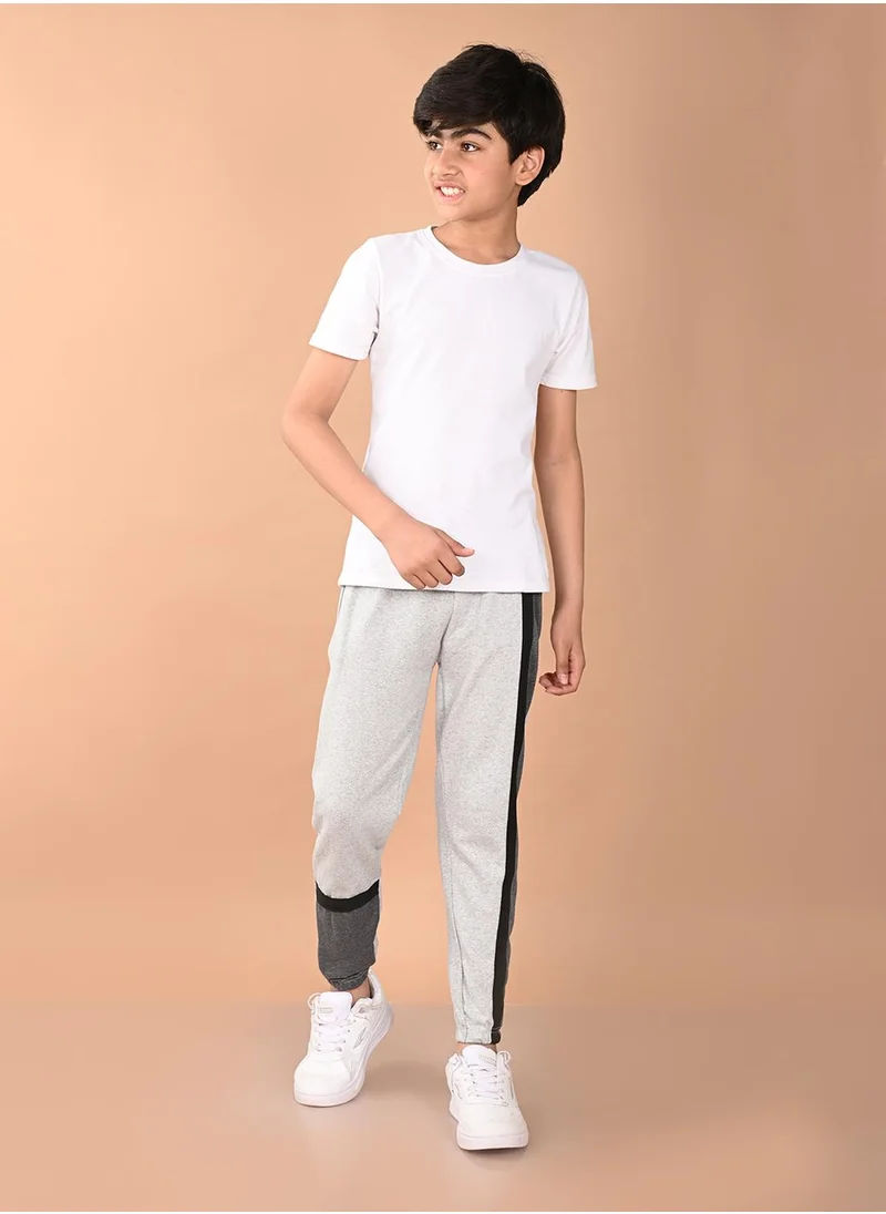 ليلك Boys Ankle Length Joggers