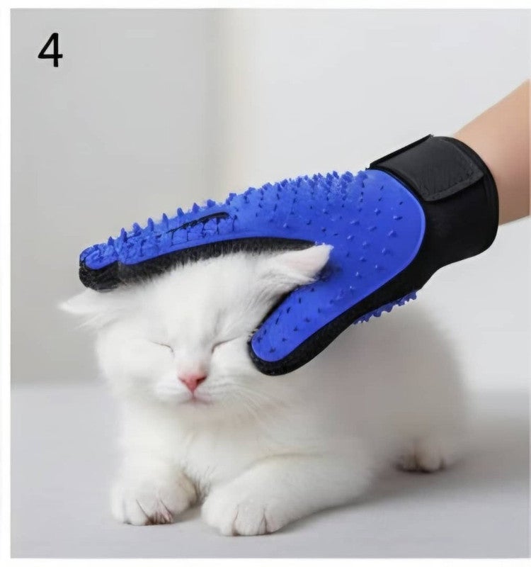 Cat and Dog Hair Detangling and Massage Glove - For gentle grooming and removal of loose hair. - Image 2