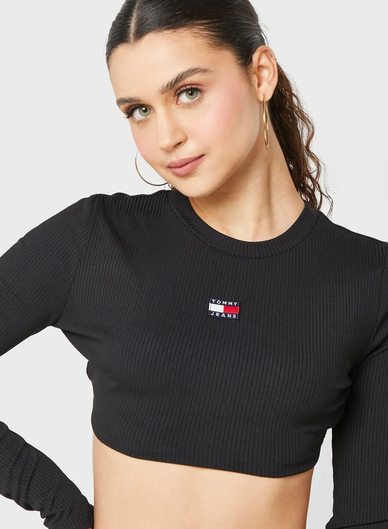 TOMMY JEANS Round Neck Logo Crop Top