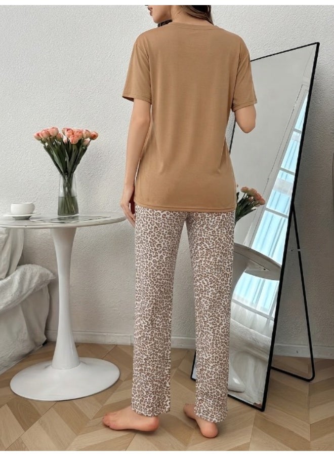 Women's cotton two-piece pajama set - casual short-sleeved t-shirt and long pants - comfortable sleepwear and loungewear - Image 3