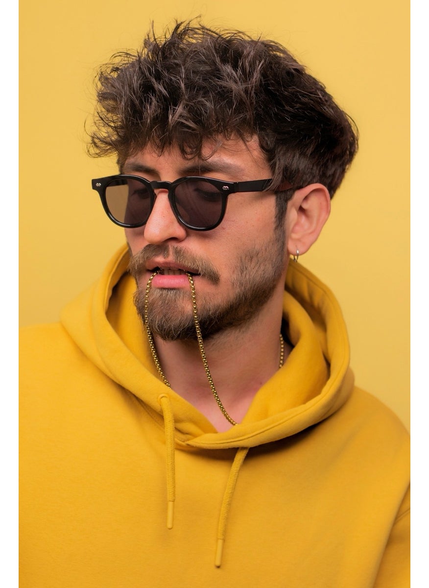Focus On Victor Black Smoked Sunglasses  - Image 2
