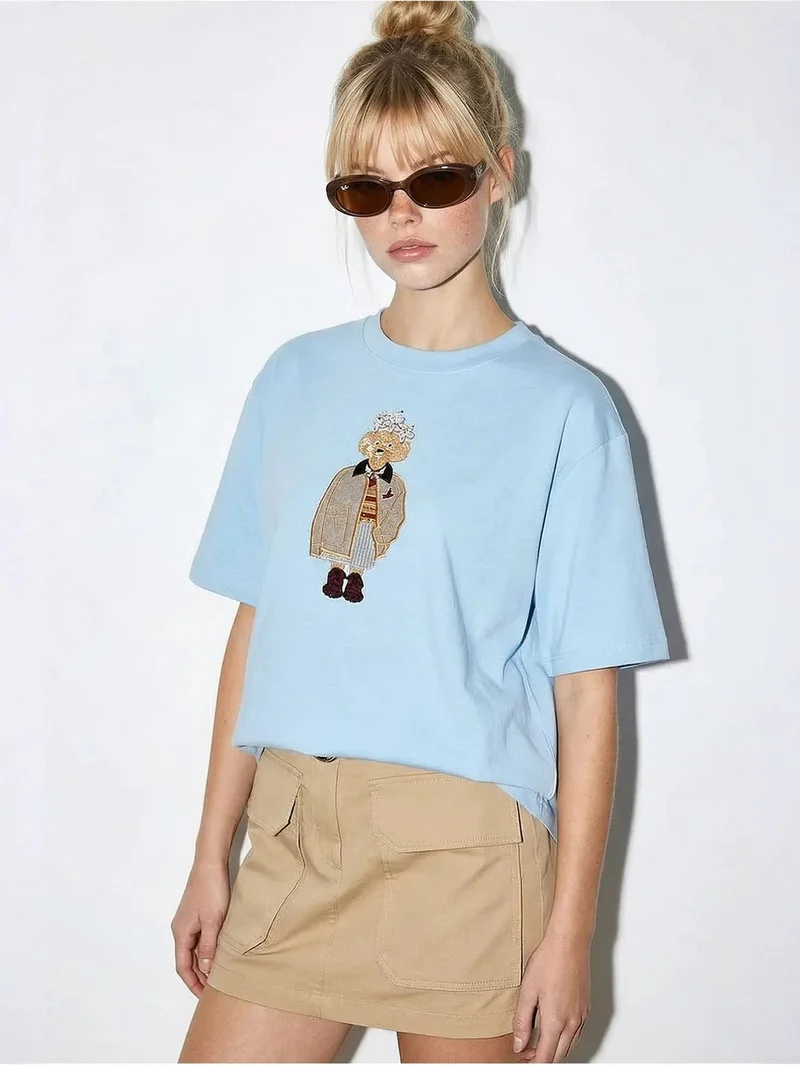 بيانكو لوتشي LUCCI Embroidered Crew Neck Relaxed Fit T-Shirt