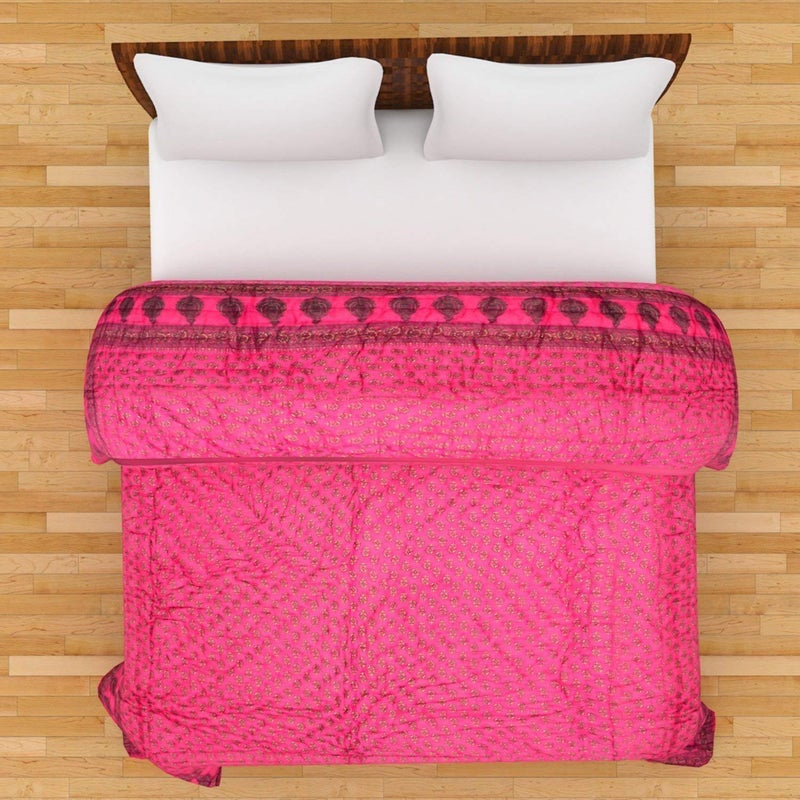 Lilfly Light Weight Single Bed Soft Jaipuri AC Quilt/Razai Designer Pink with Classy Jaipuri Gold Print Cotton Quilts Blankets for Home (Size 55X85 inch) Set of 1 razai - Image 3