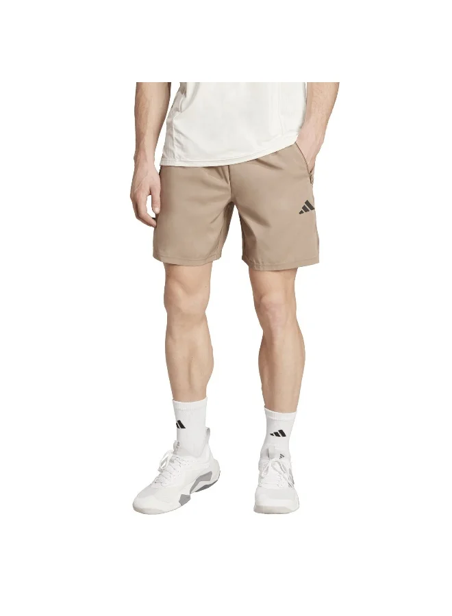 اديداس شورت تدريب أساسي منسوج