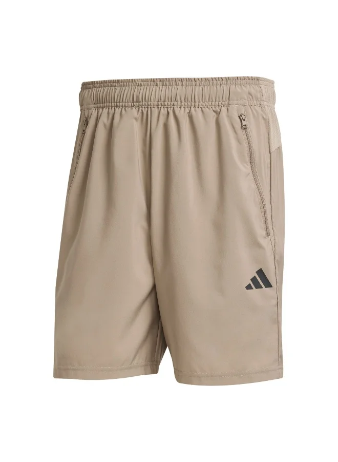 اديداس شورت تدريب أساسي منسوج