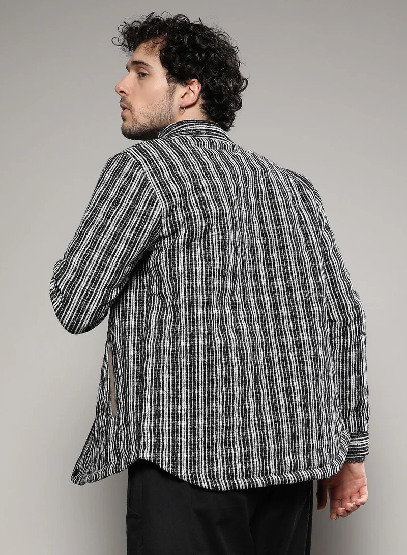Campus Sutra Men's Carbon Black & Chalk White Multitrack Striped Quilted Jacket