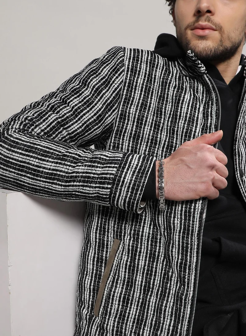Campus Sutra Men's Carbon Black & Chalk White Multitrack Striped Quilted Jacket
