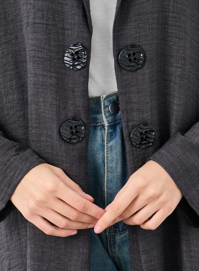 ستايلي أميرة عباية بياقة مشقوقة وفحم وزر تفصيلي - Image 3