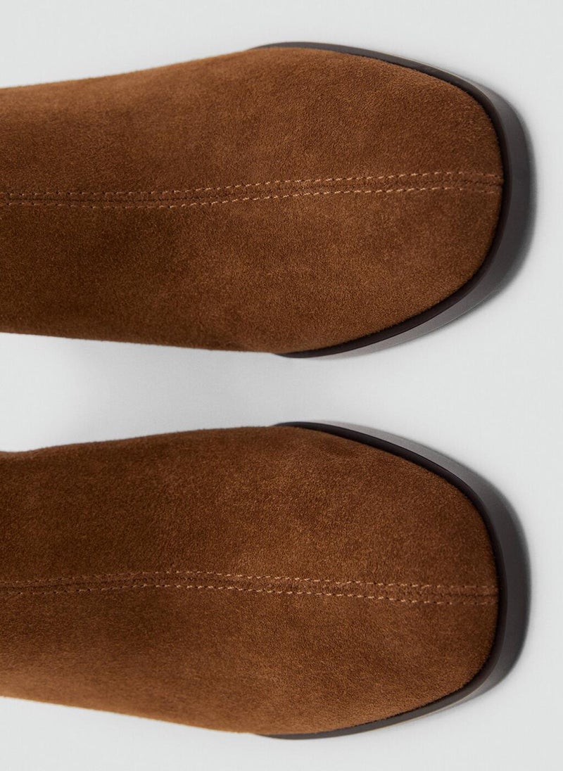 مانجو أحذية برقبة بكعب عريض من جلد الغزال - Image 4