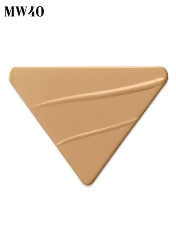 Prada Reveal Skin-Optimizing Refillable Soft Matte Foundation MW40 30ml – Long-Wear Natural Finish - Image 2