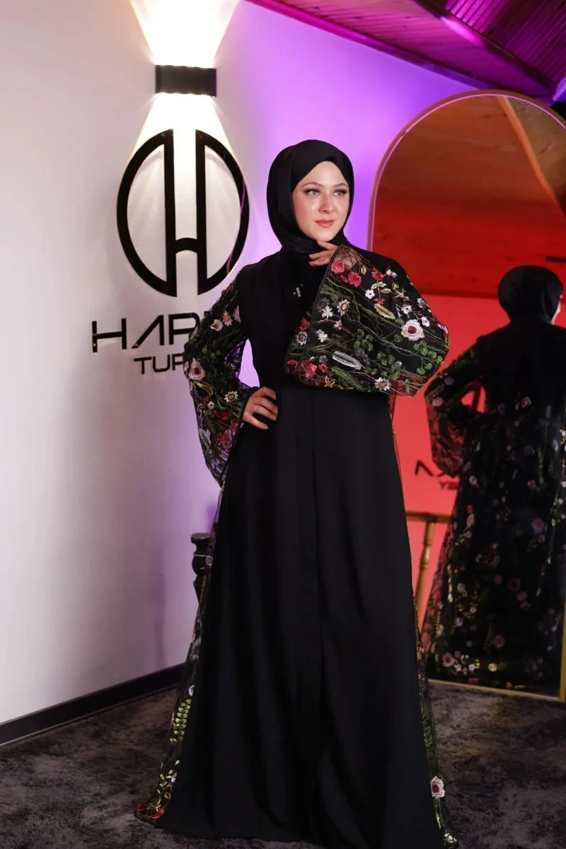 Harika Wear Black Floral Abaya Abaya