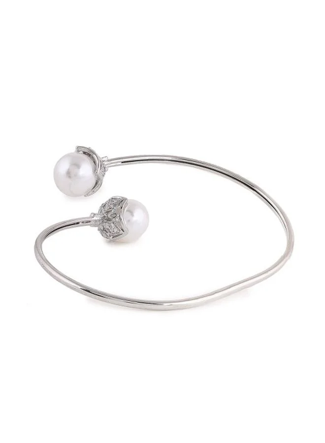 برياسي Women Brass Bracelet with pattern and secured with Slip-On closure and styled in ideal for Western moments — perfect for fashion-forward occasions.