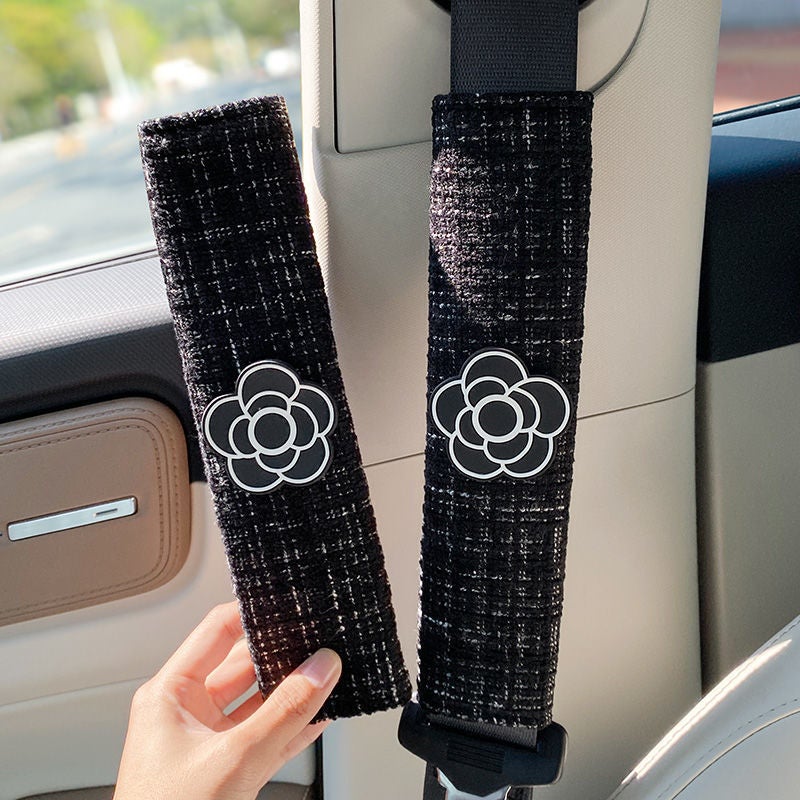 Car Seat Belt Shoulder Pad Xiaoxiang Style Child Protection Anti-Strangulation Soft Four-Season Universal Safety Belt Cover - Image 4