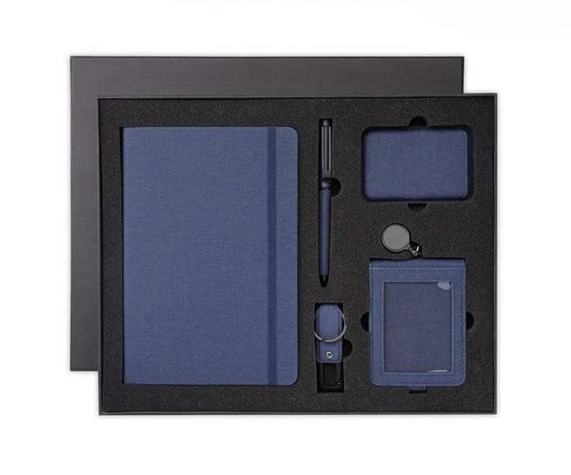 سانثوم Santhome Almada Change Zero Sustainable Office Essentials Gift Set 5-Piece Carbon Neutral Onboarding Kit with Notebook, Pen, ID Card Holder, Magnetic Card Holder & Keychain Eco-Friendly Premium Set