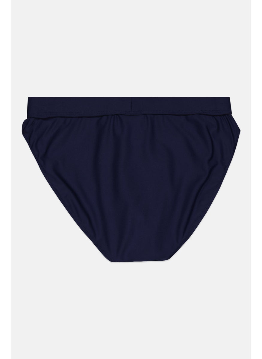 Men Plain Swim Trunks, Navy Blue - pzsku/Z5DC0BC92C85F2B82866AZ/45/_/1738678811/f79bd704-e2fd-43fd-8e23-d2c8aba87efe