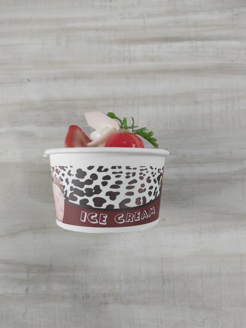 Real 3D Resin House Accessories Food Freeze Magnets Sticker Refrigerator Magnet Sticker Fake Ice Cream Cups Fridge, Kitchen Decor Cute Magnet Shapes Decorative (1, Strawberry Ice Cream) - Image 3