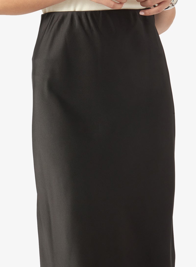 Ginger Satin Skirt with Lace Hem - Image 4