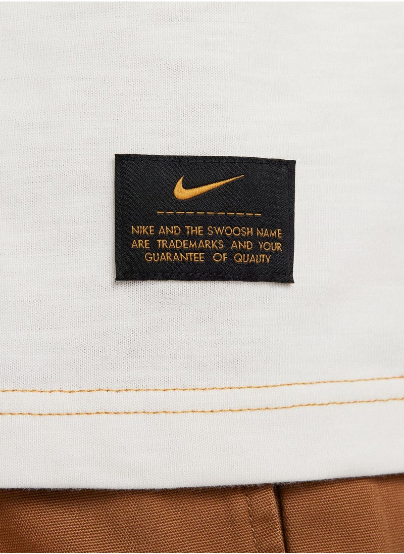 Nike Logo T-Shirts  - Image 4