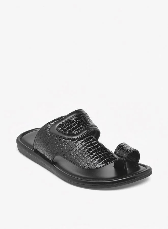 الواحة Boys Toe Loop Arabic Sandals