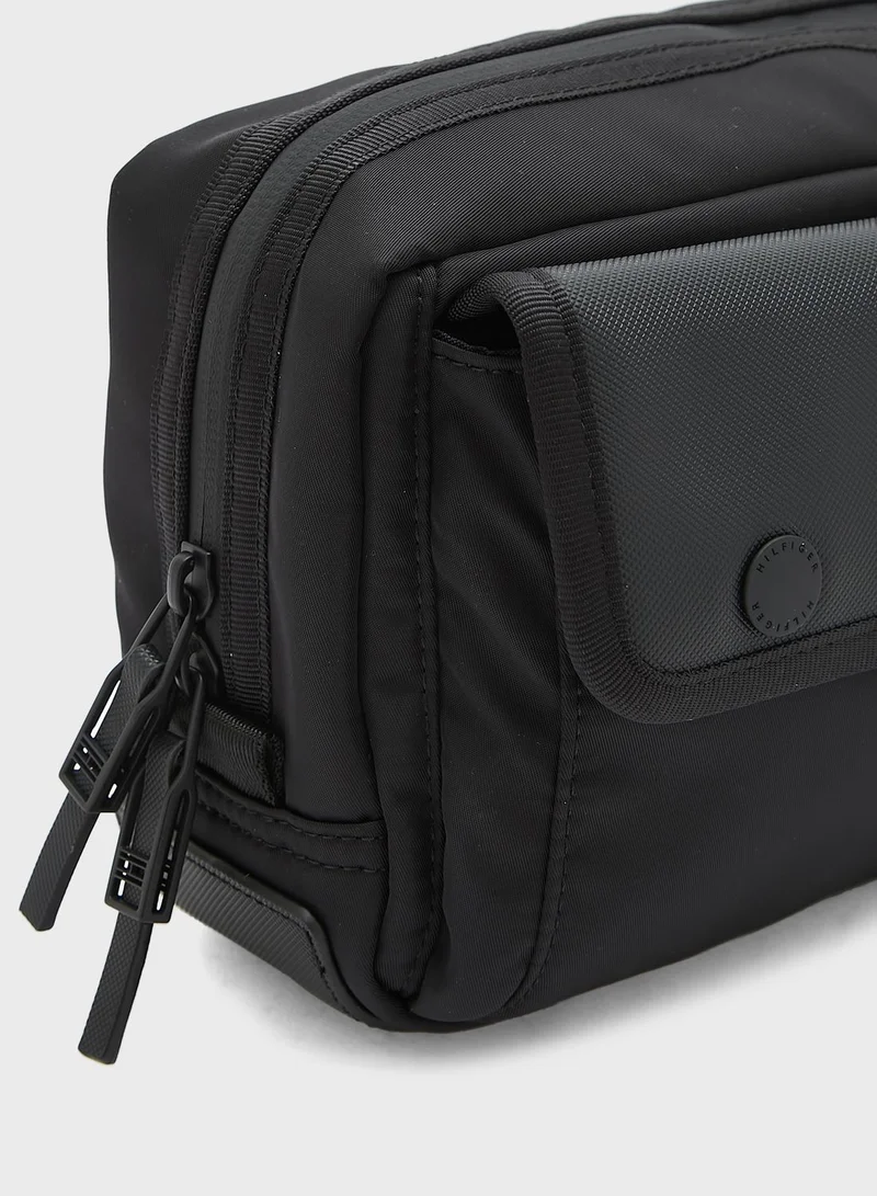 TOMMY HILFIGER Logo Toiletry Bags