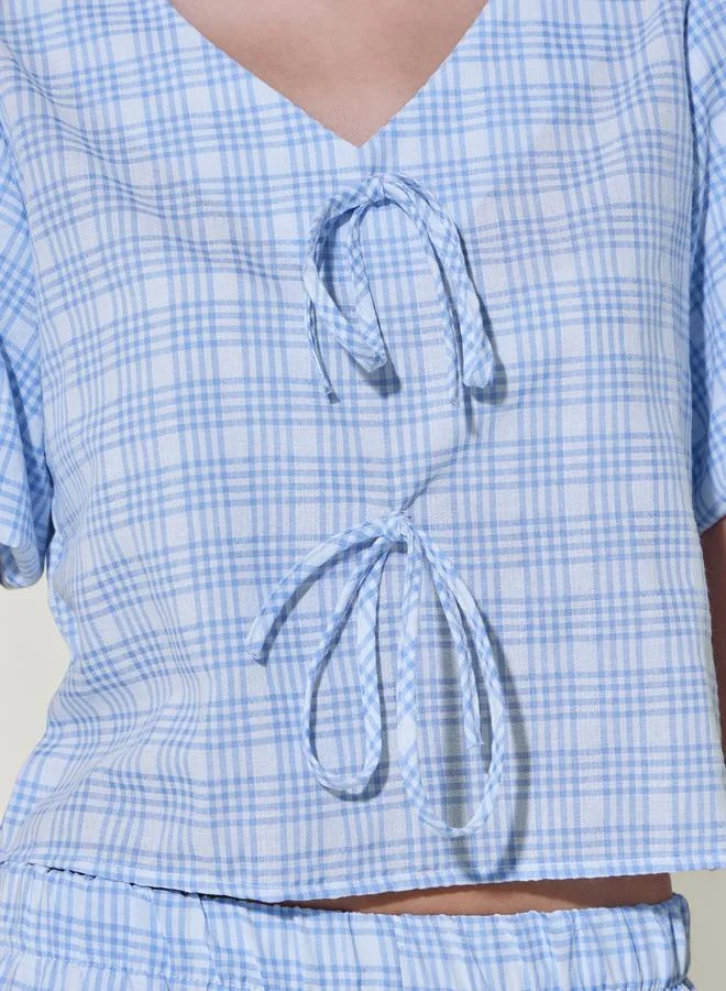 تايك تو Checked Tie-Up Detail Crop Top and Pants Co-Ords