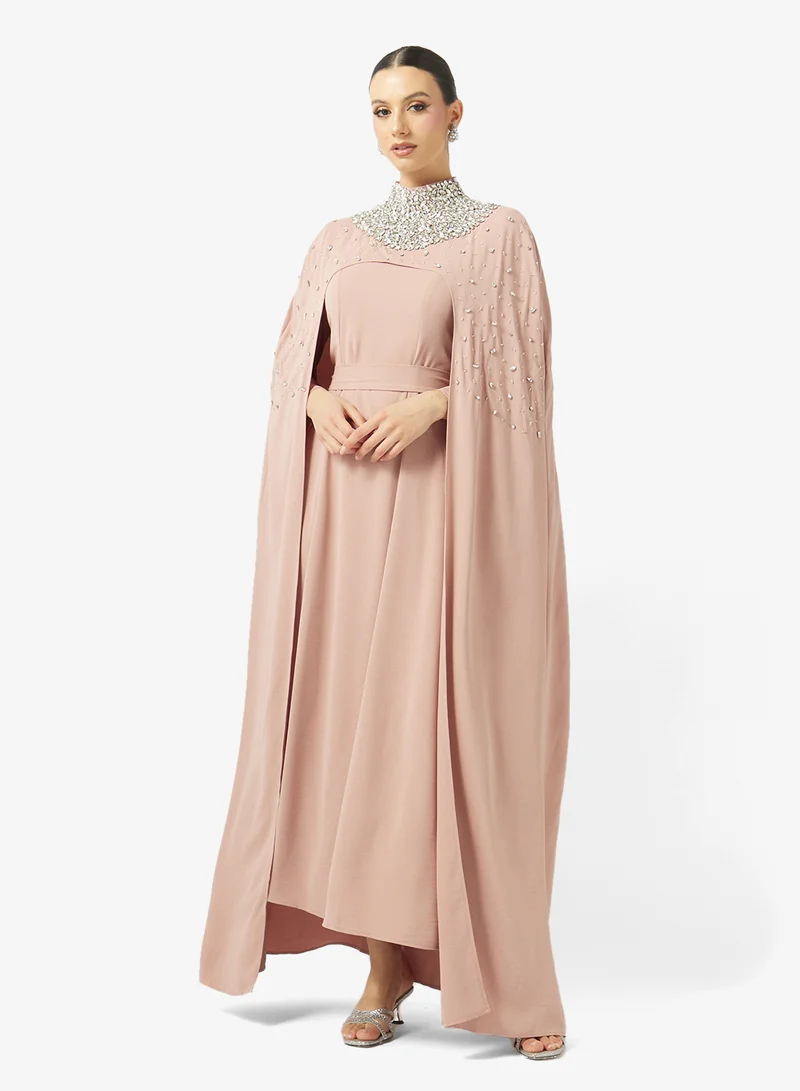 خزانة Embellished Cape Dress