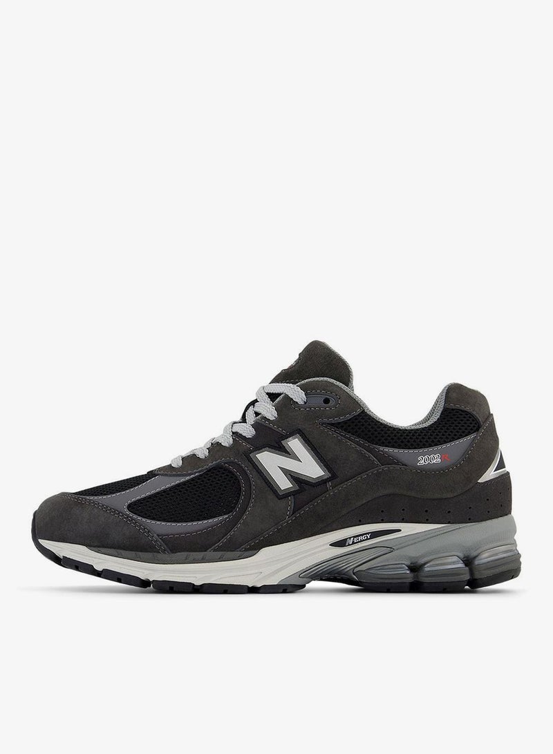 New Balance 2002 Sneakers - Image 2
