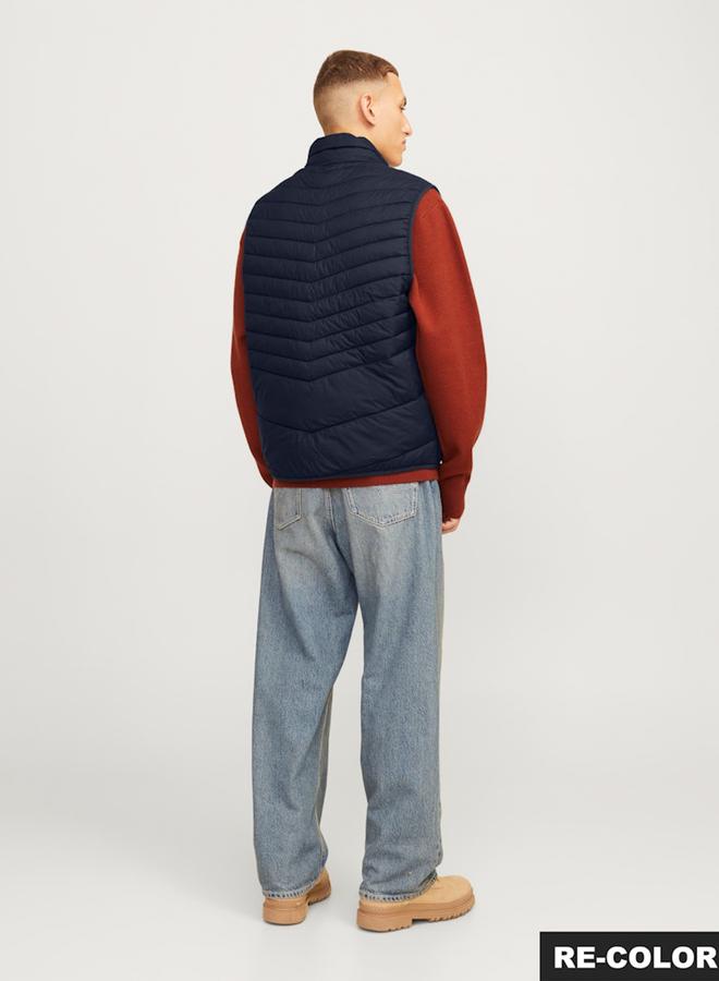 JACK & JONES JJESTATE Collared Zip-Up Bodywarmer - Image 4