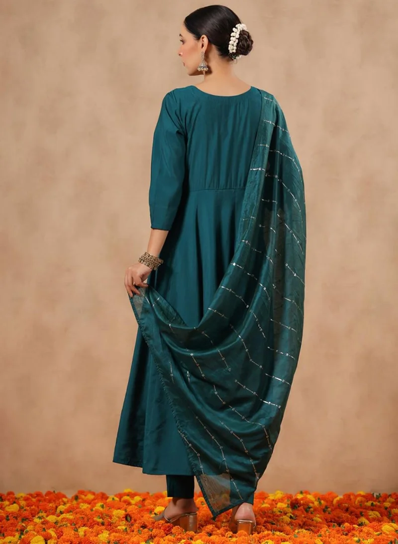 ISHIN Women's Green Polyester Blend Self Design Full Length Palazzo Kurta Set