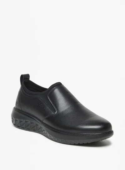 لو كونفورت Men Solid Slip-On Loafers