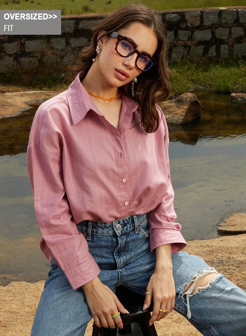 كامبوس سوترا قميص نسائي وردي سلموني مخطط بتصميم ذاتي وياقة عادية وأكمام طويلة وإغلاق بأزرار، قصة واسعة مريحة للارتداء اليومي