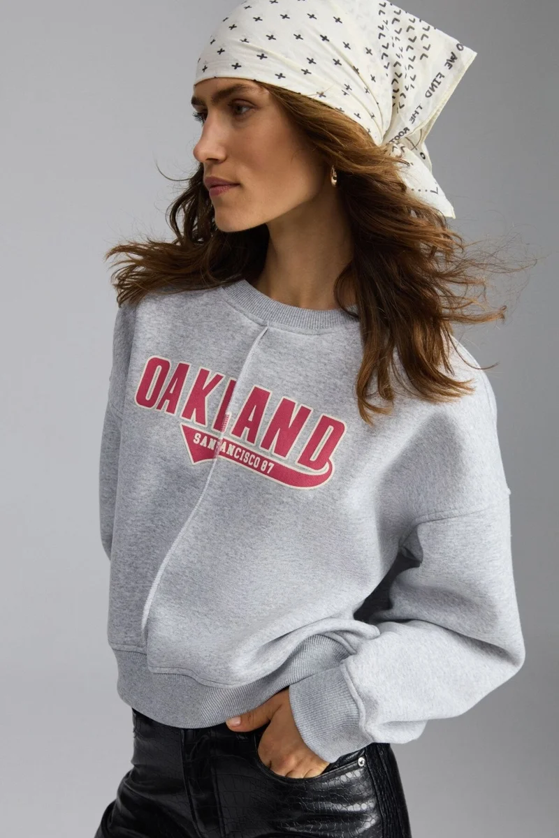 GRIMELANGE Daleska Women's Urban Themed Print Detailed Soft Organic Cotton Raised Regular Grey Melange Sweatshirt