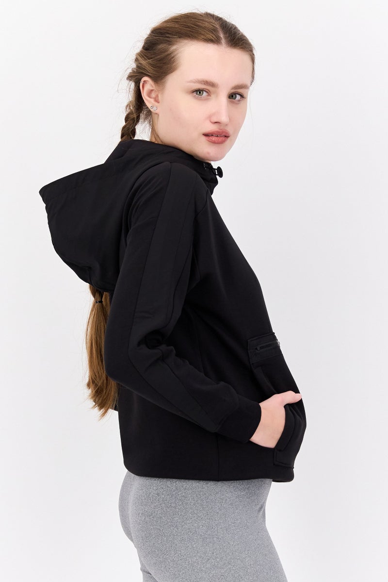 PUMA هودي رياضي نسائي بأكمام طويلة مناسب في الهواء الطلق، أسود - Image 4