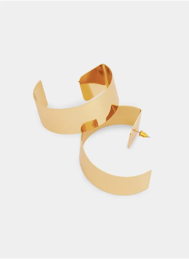 Styli Plain Earrings with Pushback Closure
