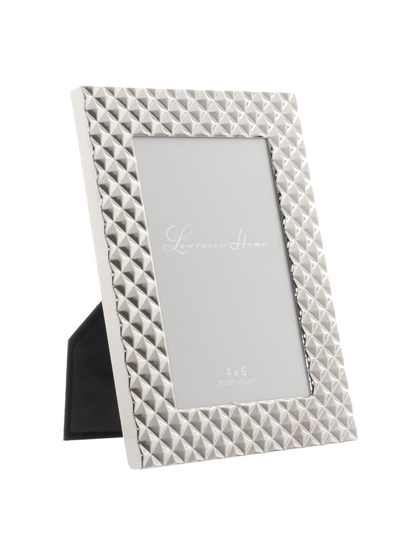 Lawrence Frames Lawrence Frames Diamond Pattern Polished Metal Picture Frame  4x6  Silver  - Image 2