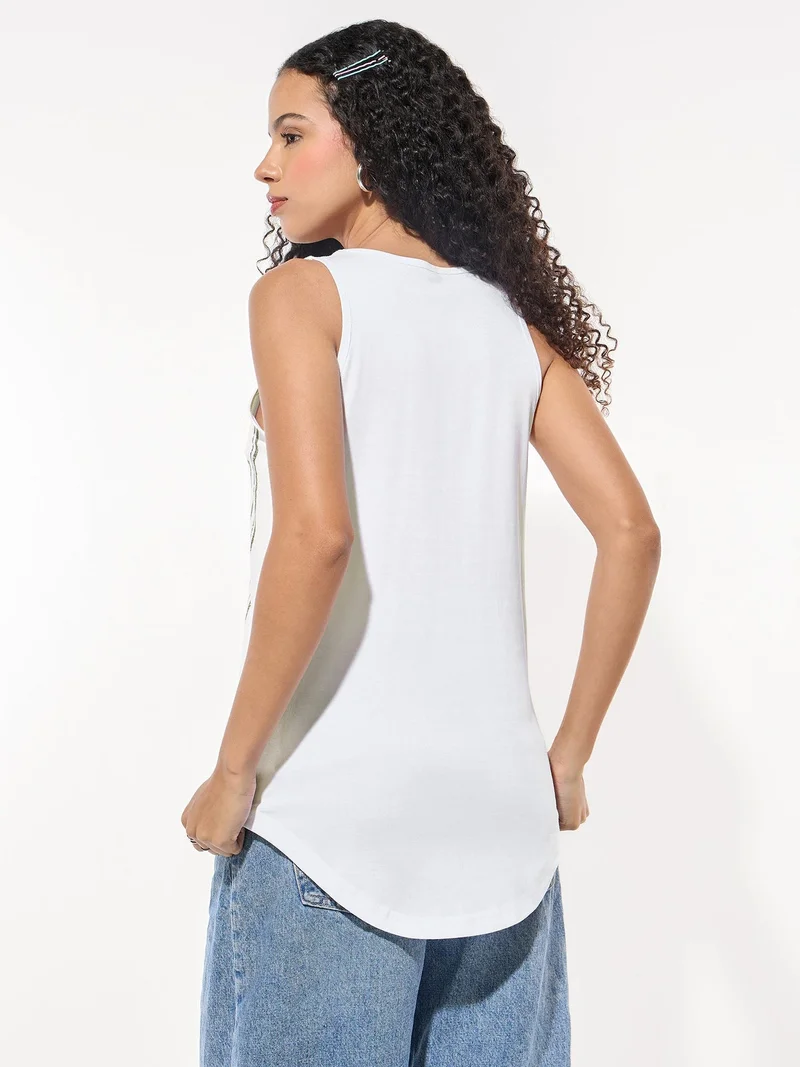 Outzidr  White Crew Neck Graphic Tshirt for Women | Best Price UAE