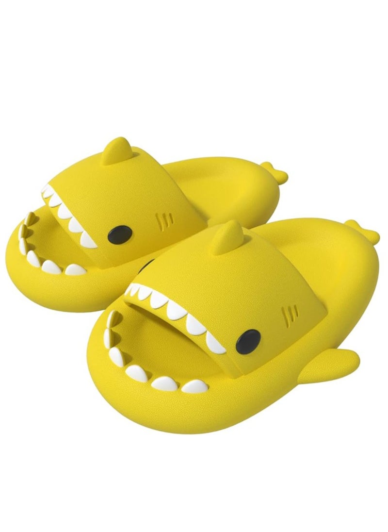 AIWANTO - Shark Slippers Kids Shark Themed Cute Slipper Anti-Slip Novelty Open Toe Slides For Boy Girls (Yellow-31EU) - Image 1