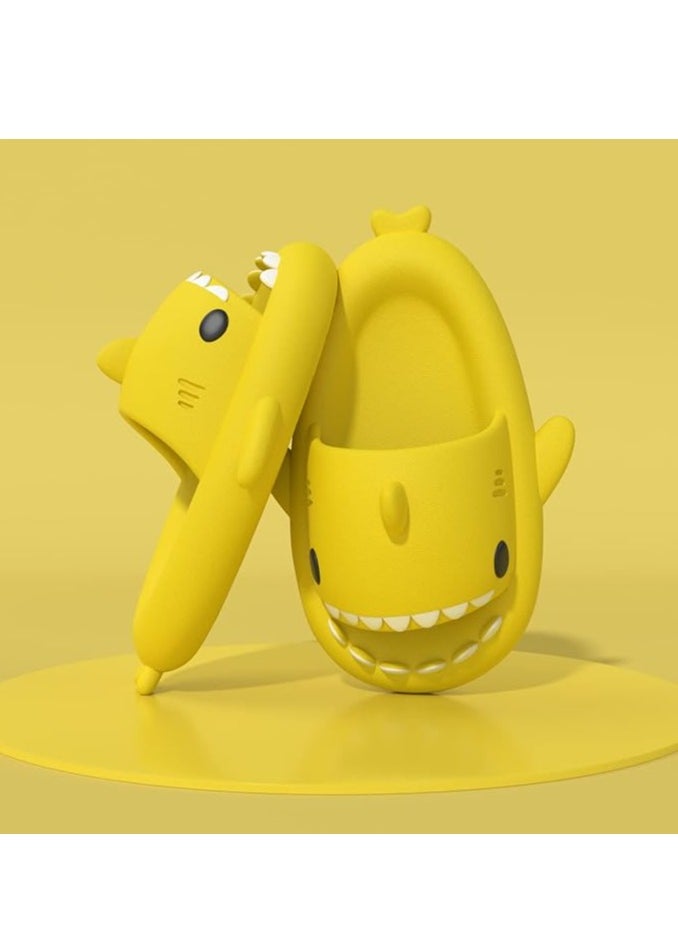 AIWANTO - Shark Slippers Kids Shark Themed Cute Slipper Anti-Slip Novelty Open Toe Slides For Boy Girls (Yellow-31EU) - Image 1