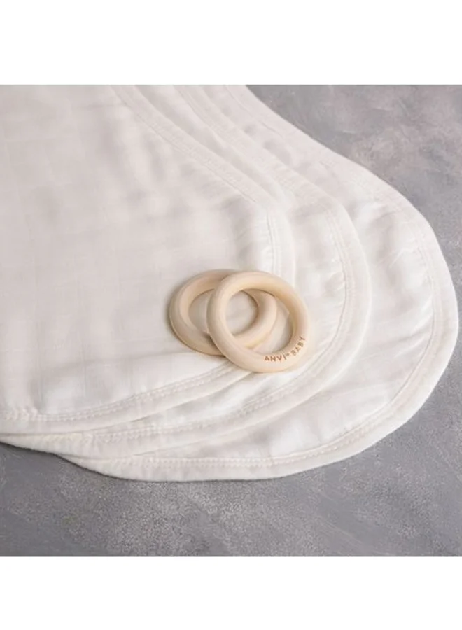 أنفي بيبي Set of 3 Organic Bamboo Burp and Bib Cloth White