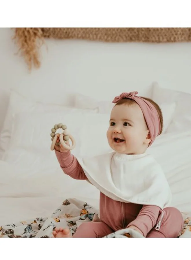 أنفي بيبي Set of 3 Organic Bamboo Burp and Bib Cloth White