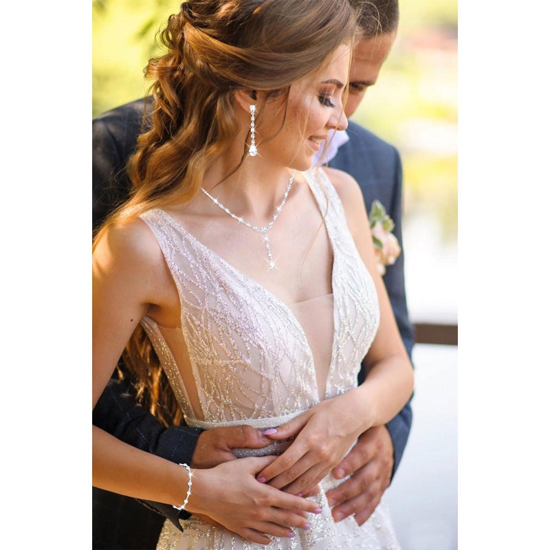 CAVETEE Silver Jewelry Set for Women, Crystal Bridal Necklace, Earring and Bracelet for women Wedding Jewelry Gifts for Brides Costume Accessories - Image 3